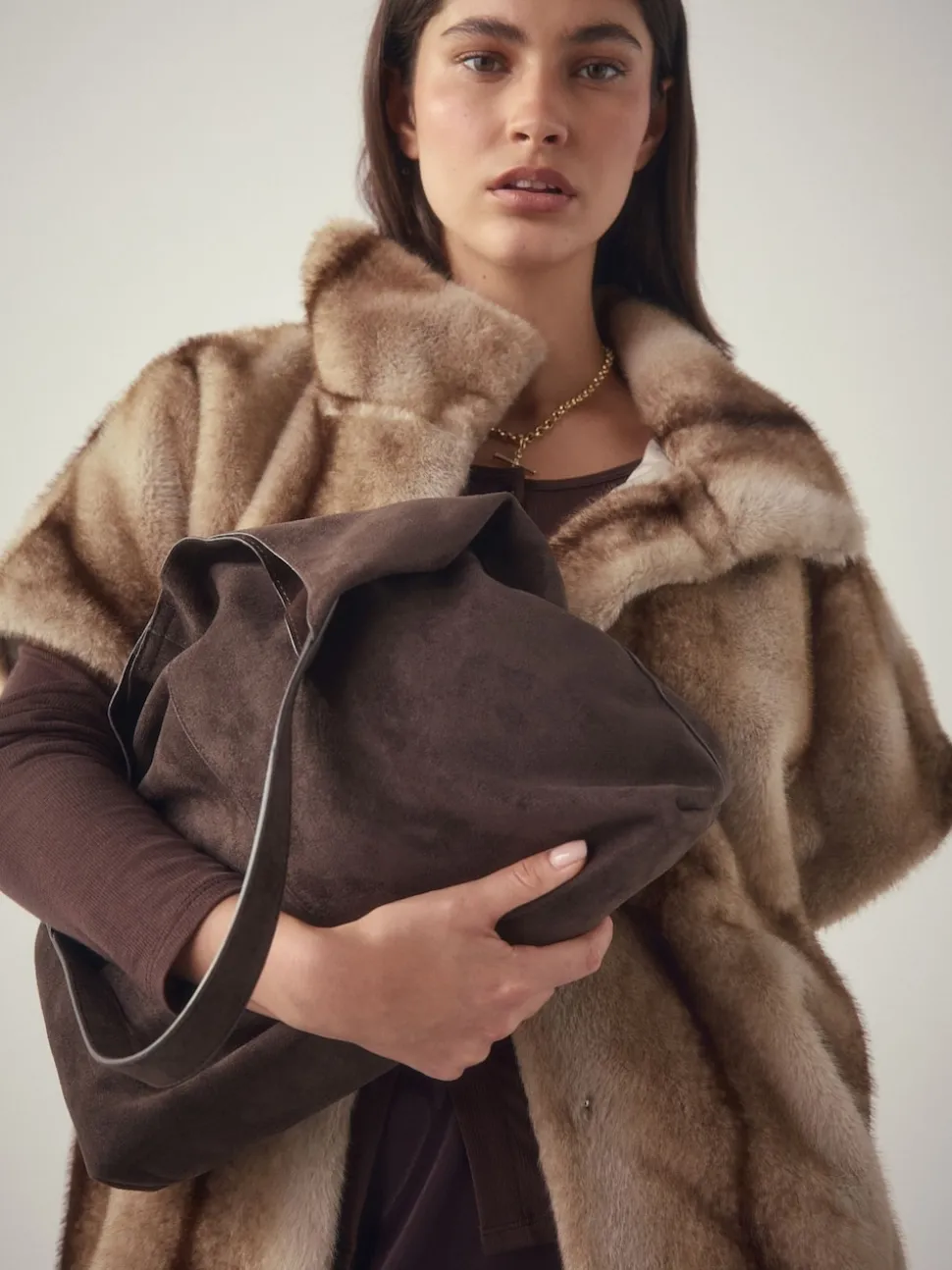 Marron chocolat - Sac bandoulière souple en Faux suède