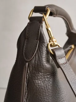 Marron chocolat - Sac en cuir tenue à la main