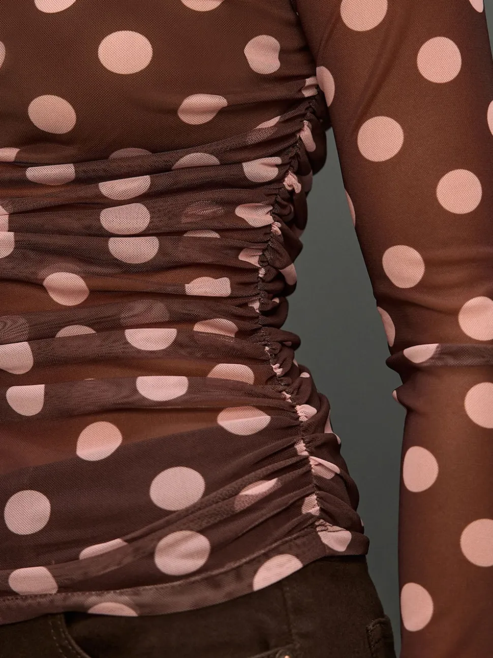 Marron chocolat/rose à pois - Haut en maille latérale froncée à manches longues