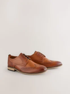 Marron fauve - Coupe large - Chaussures Brogue en cuir à semelle contrastante