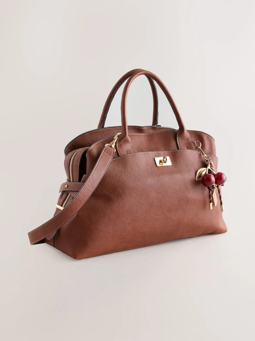 Marron fauve - Grand sac cabas avec breloques