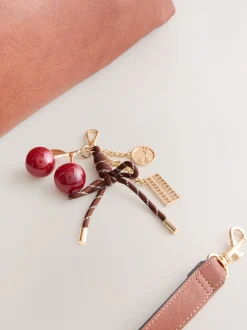 Marron fauve - Grand sac cabas avec breloques