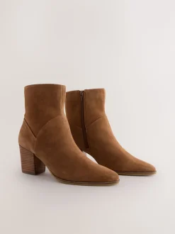 Marron fauve en daim - Bottines western à talons carrés