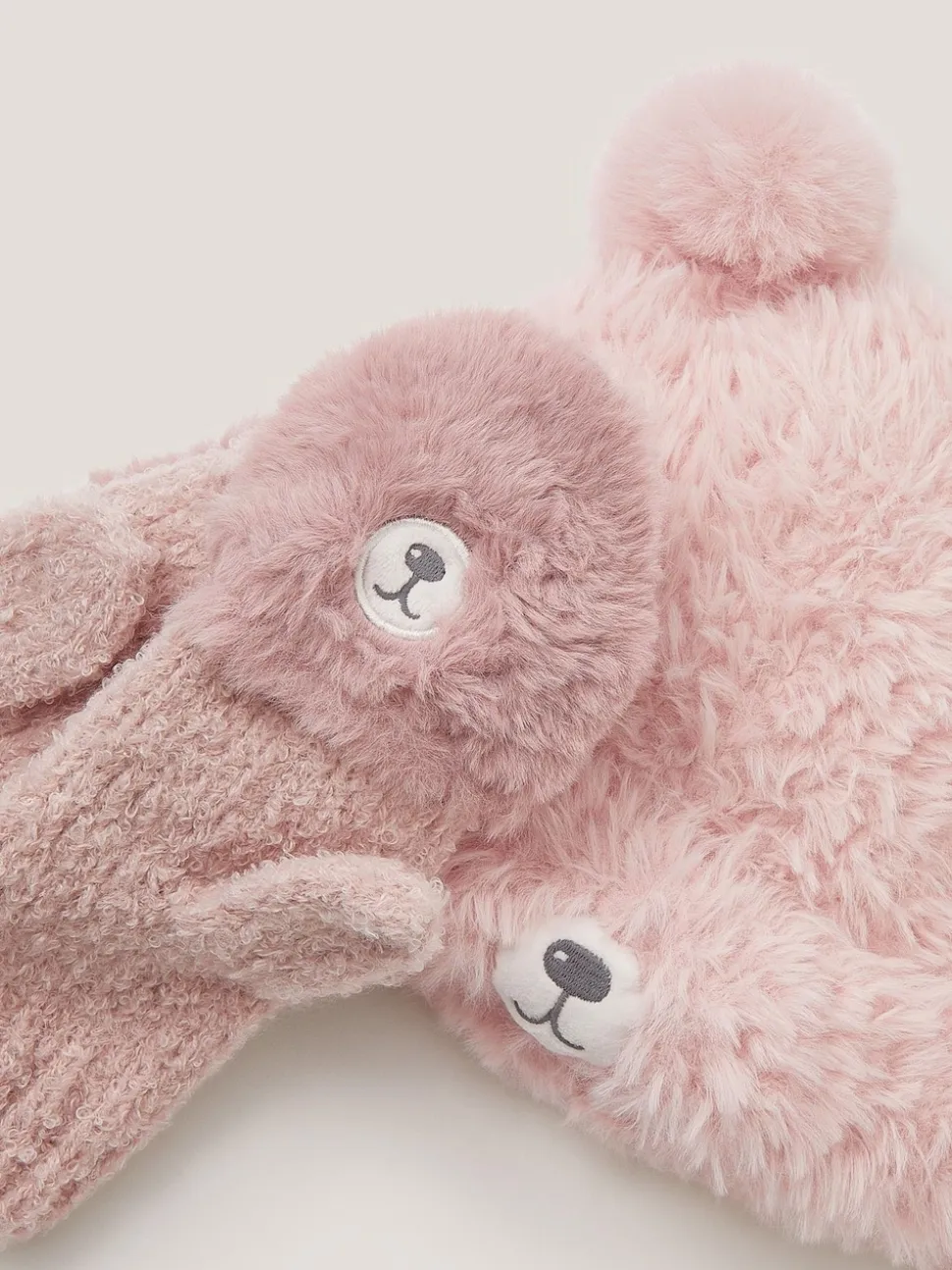 Monsoon ensemble chapeau et moufles en peluche duveteux