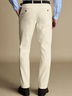 Naturel Crème - Pantalon chino Charles Tyrwhitt Classic Fit Ultimate sans fer