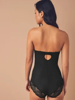 Noir - Body en dentelle à coupe ferme et contrôle du ventre