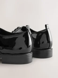 Noir - Chaussures à lacets Forever Comfort® vernies à bout en amande