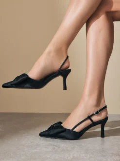 Noir - Chaussures à talons Forever Comfort® à bout pointu et bride arrière