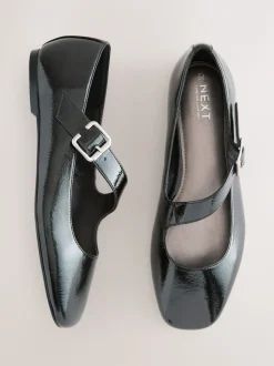 Noir - Chaussures Forever Comfort® Asymmetric Mary Jane