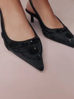 Noir - Forever Comfort Chaussures à talons chatons à bride arrière avec perles en satin