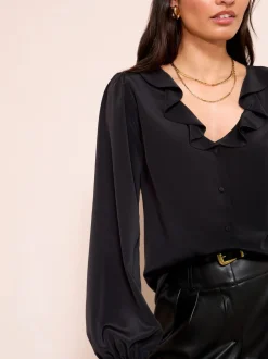 Noir - Friends Like These chemisier à volants boutonné sur le devant à manches longues