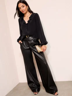 Noir - Friends Like These chemisier à volants boutonné sur le devant à manches longues