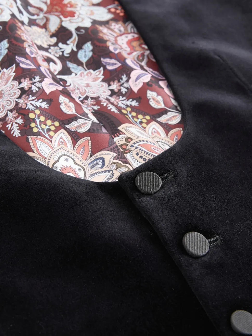 Noir - Gilet Signature Pontoglio en velours italien