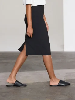 Noir - Jupe crayon ajustée en laine