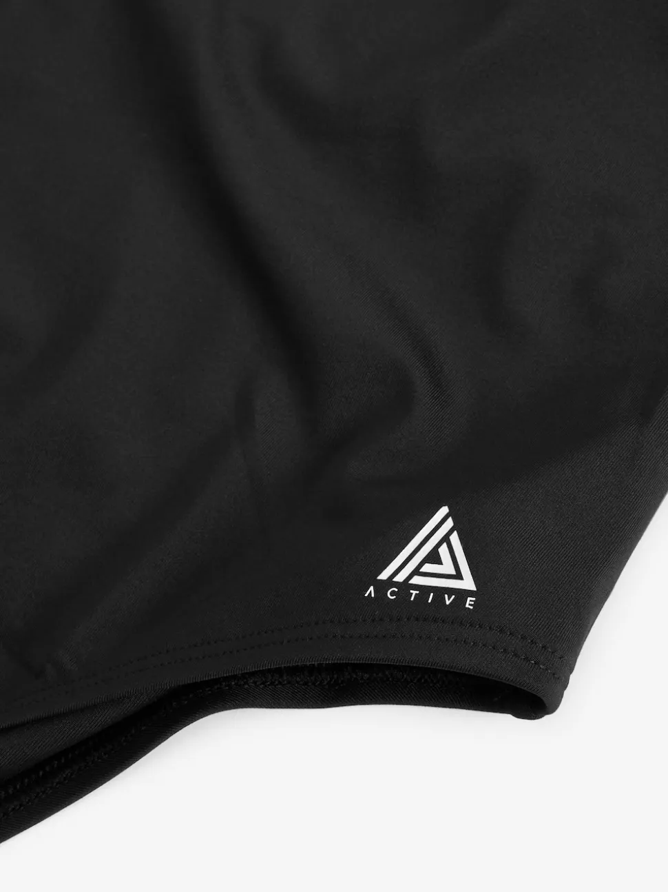 Noir - Maillot de bain Essential galbant le col haut