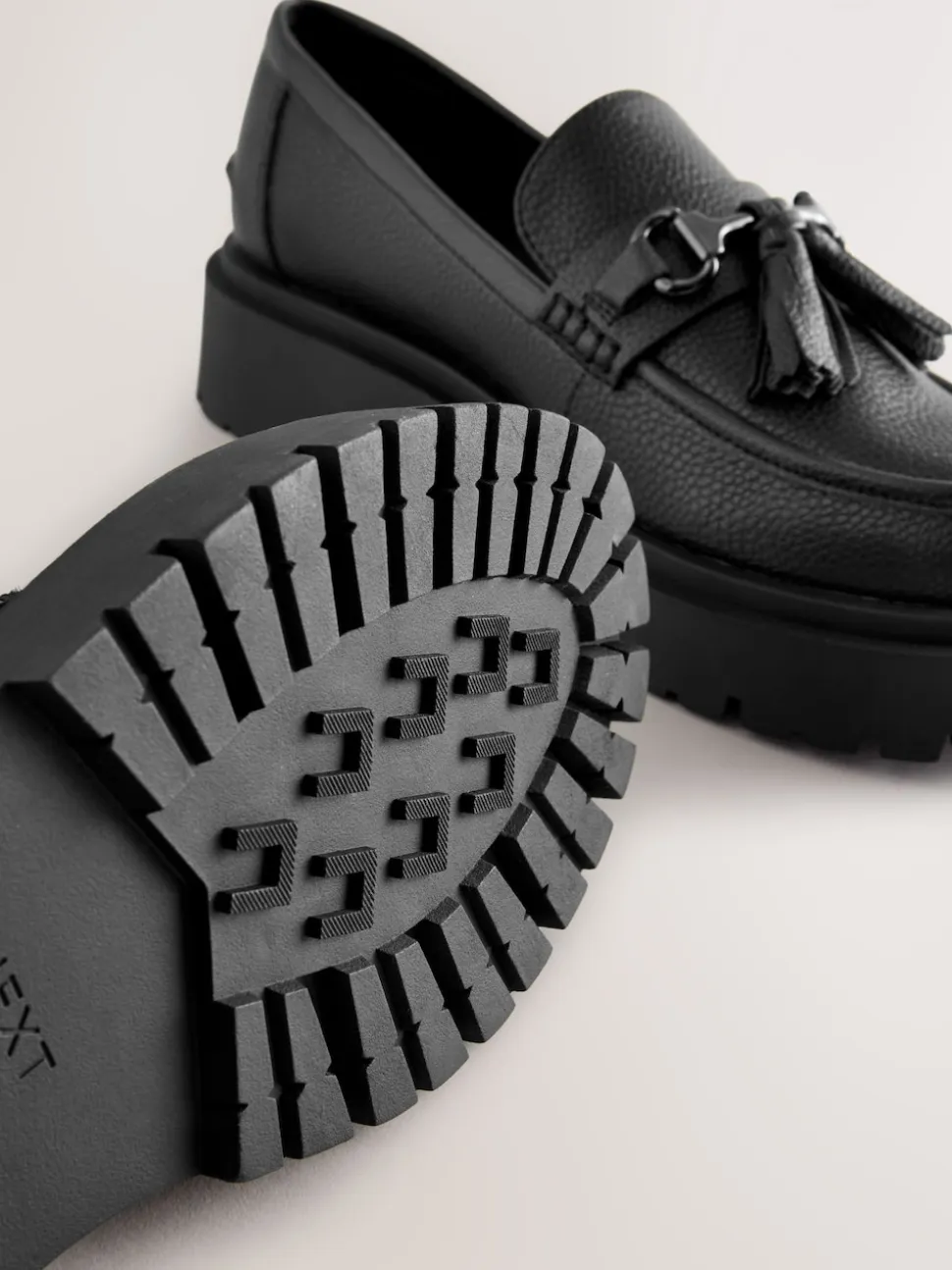 Noir - Mocassins à glands à plateforme épaisse Forever Comfort