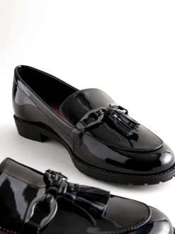 Noir - Mocassins vernis à glands avec détails métalliques
