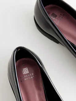 Noir - Mocassins vernis à glands avec détails métalliques