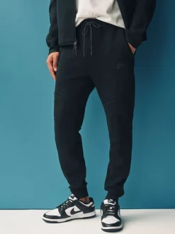 Noir - Nike Tech Fleece Joggers