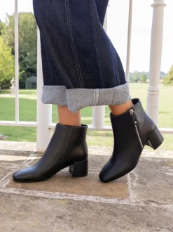 Noir - Novo Bottes Kate zippées à talons carrés et bout carré