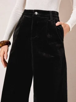 Noir - Pantalons amples Friends Like These plissé sur le devant en velours côtelé