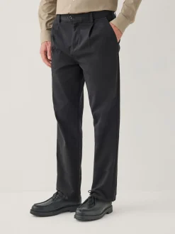 Noir - Pantalons chinos extensibles plissés simples