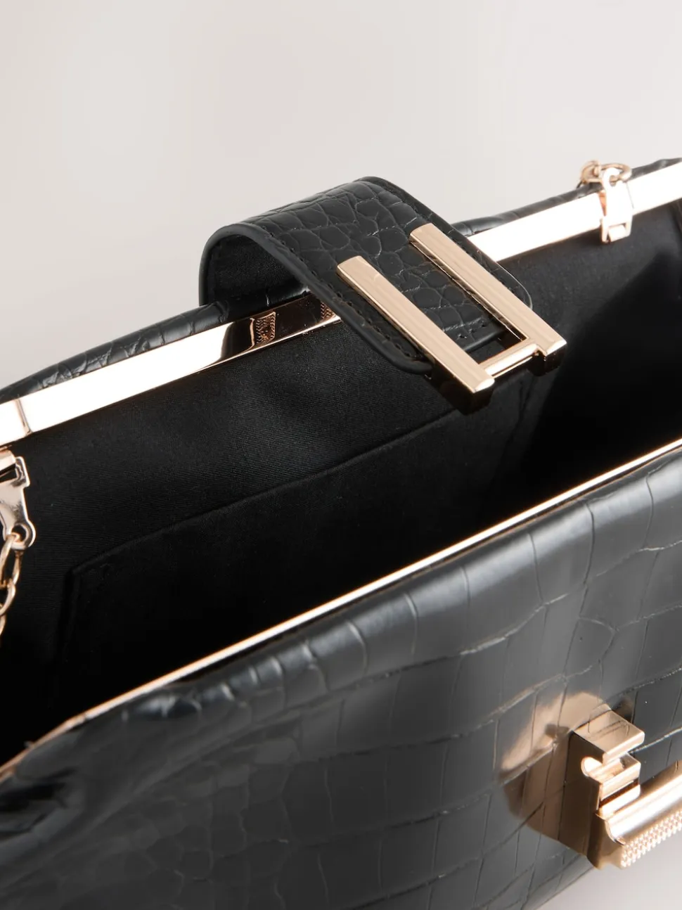 Noir - Pochette croco en PU