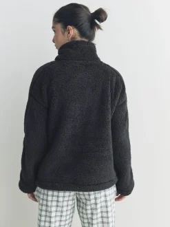 Noir - Polaire en imitation peau de mouton à col zippé