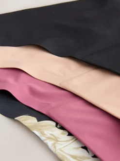 Noir / Praline nude / Rose fleuri - Lot de 4 culottes menstruelles Invisible Light Flow