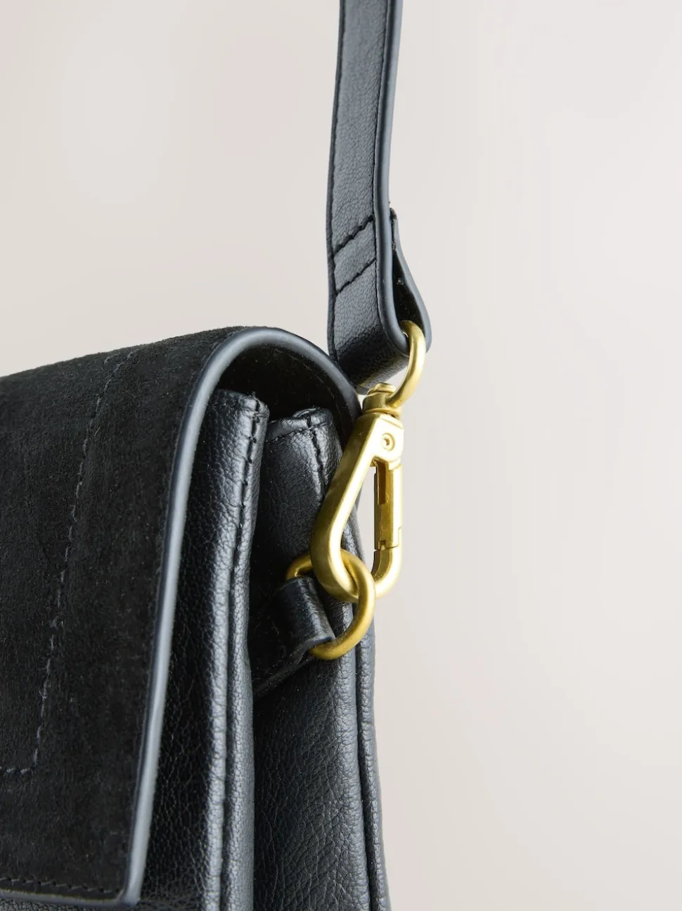 Noir - Sac à bandoulière en cuir effet croco