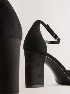 Noir - Sandales à talons carrés