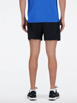 Noir - Short de course New Balance Essential 5pouces pour homme