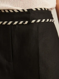 Noir - Short Reiss Fawn Lin Whipstitch Short