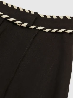 Noir - Short Reiss Fawn Lin Whipstitch Short