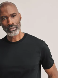 Noir - Slim Fit (Slim Fit) - T-shirt à col ras du cou en coton Signature SUPIMA®