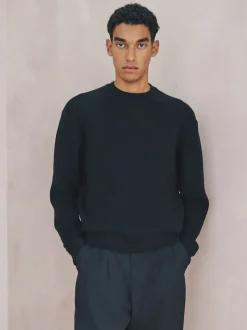 Noir - Sweat-shirt N. Premium en coton riche, coupe décontractée mi-épaisse