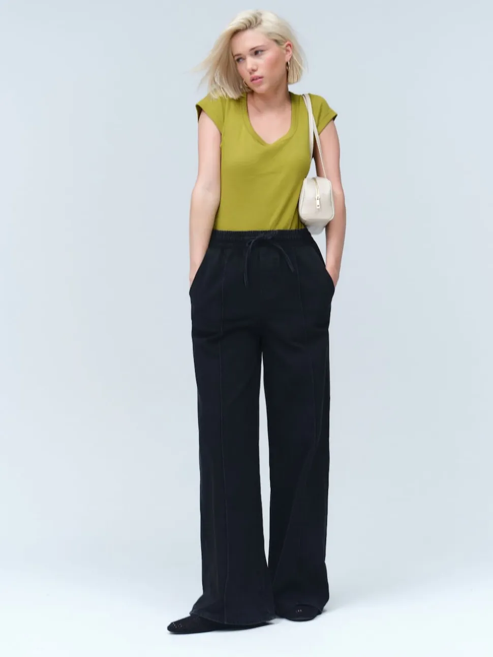 Noir lavé - Jogging en jean large à plis nervurés