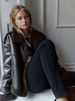 Noir/Marron Chocolat - Veste aviateur raccourcie en faux shearling