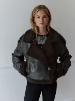 Noir/Marron Chocolat - Veste aviateur raccourcie en faux shearling