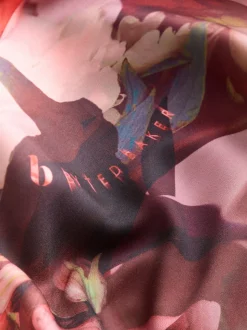 Nuisette B by Ted Baker Winter Glow en dentelle de satin rose