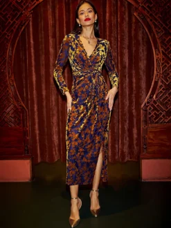 Or - Yumi Robe mi-longue extensible en velours à manches longues