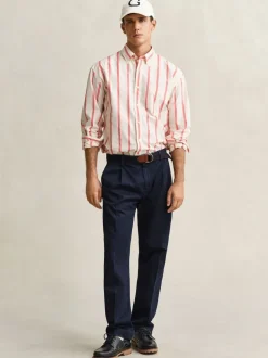 Pantalon chino GANT décontracté en sergé plissé