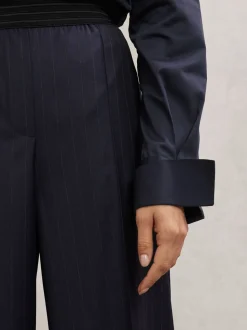 Pantalon large Reiss Neave à fines rayures en laine mélangée