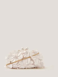 Pochette Monsoon Suvi avec ornements floraux