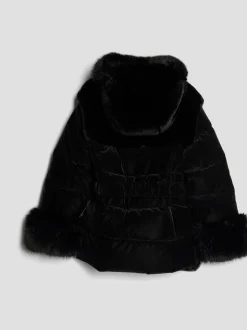 River Island Manteau matelassé en fourrure à ceinture pour fille