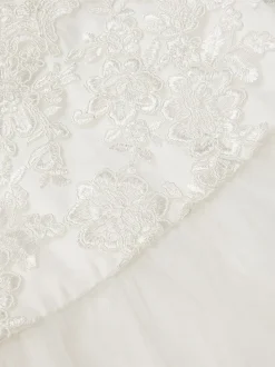 Robe longue Monsoon Cynthia en dentelle sans bretelles