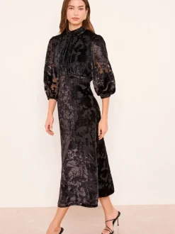 Robe mi-longue Lipsy Devore Velvet à manches bouffantes