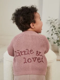 Rose - Cardigan bébé en tricot brodé d'un slogan au dos (0mths-2yrs)