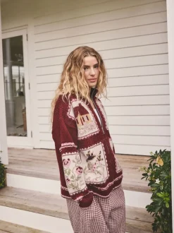 Rose baie - Cardigan en maille maison