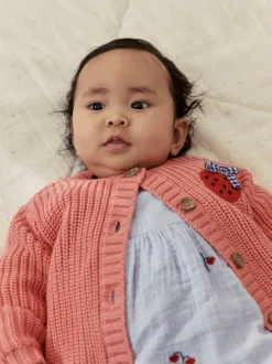 Rose fraise - Cardigan à dos brodé bébé (0mois-2ans)